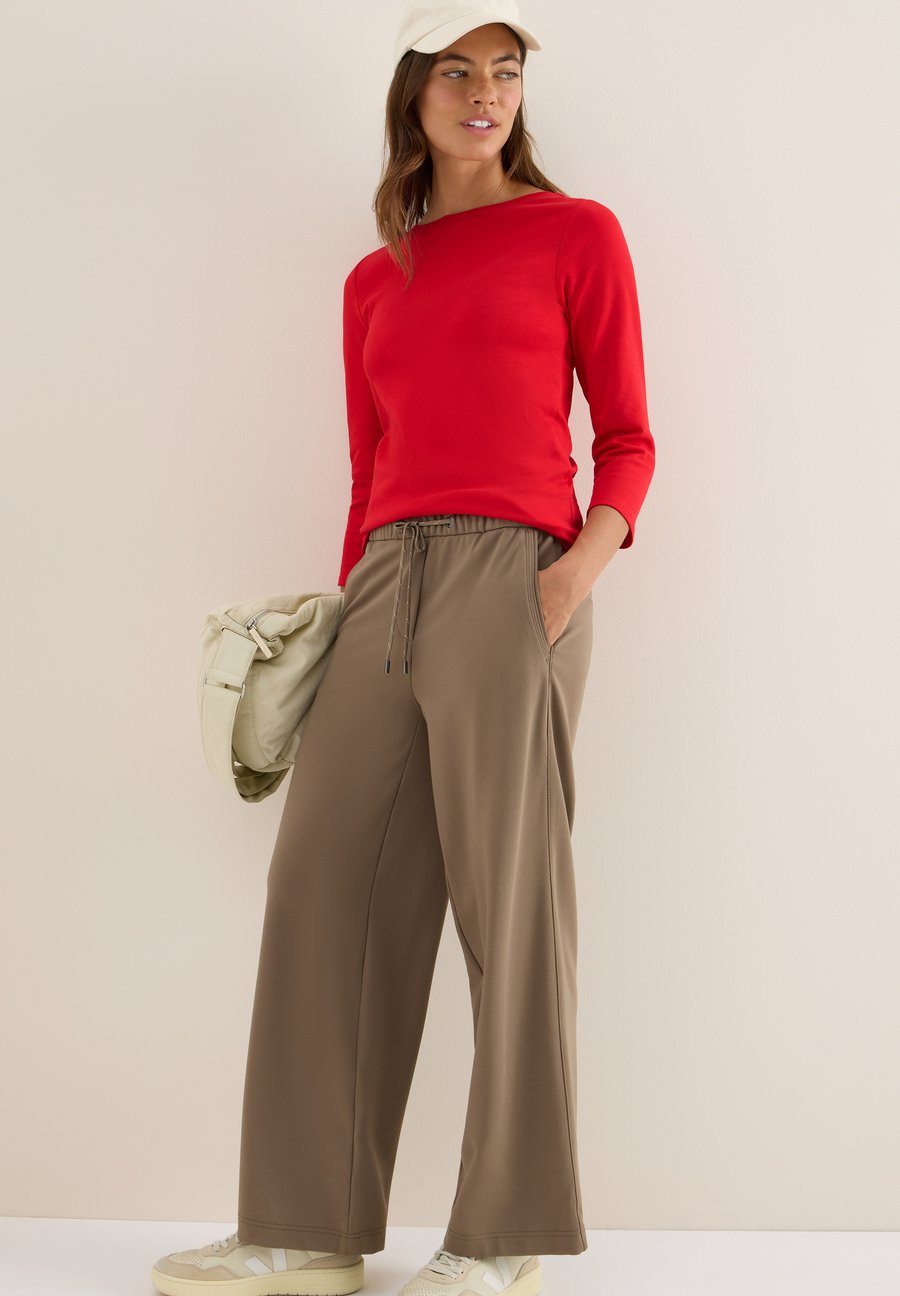 Топ Cecil IN UNIFARBE, Rot/Red
Топ Cecil IN UNIFARBE, Rot/Red