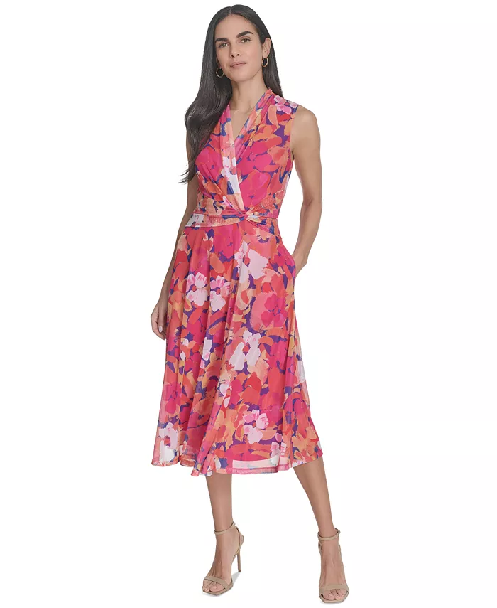 Миди-платье с запахом и цветочным принтом Petite Jessica Howard, розовый
Миди-платье с запахом и цветочным принтом Petite Jessica Howard, розовый
