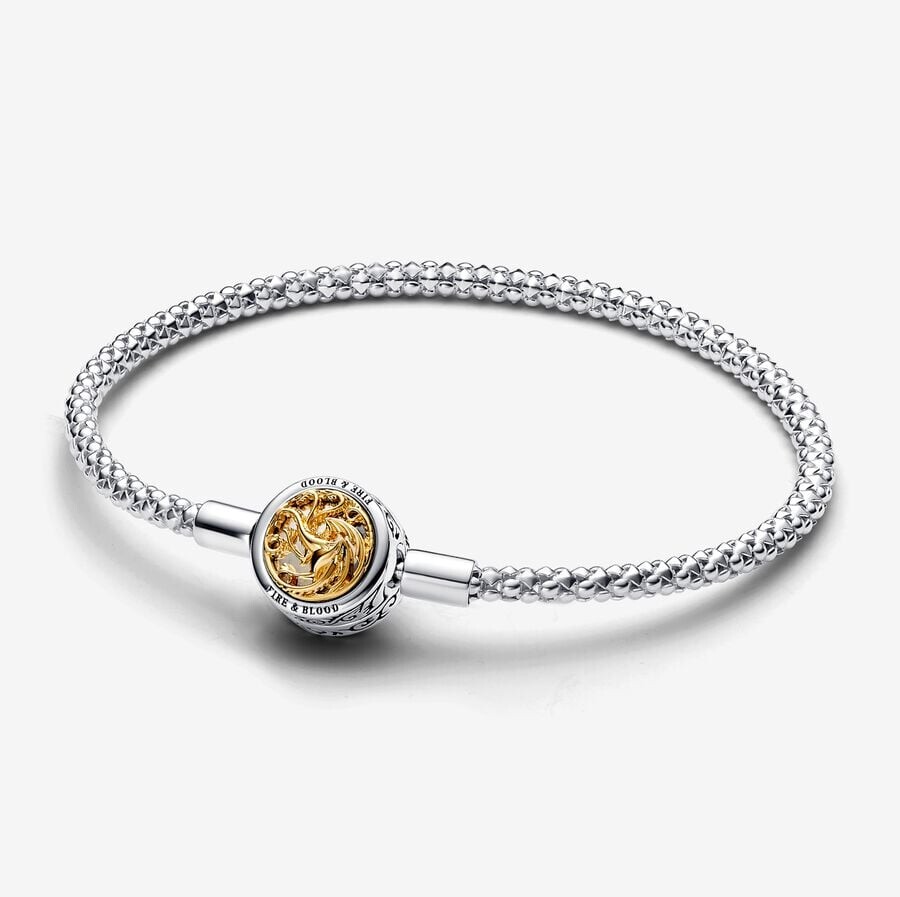 Браслет Pandora x Game of Thrones House Sigil Clasp Pandora Moments Studded Chain, серебро
Браслет Pandora x Game of Thrones House Sigil Clasp Pandora Moments Studded Chain, серебро