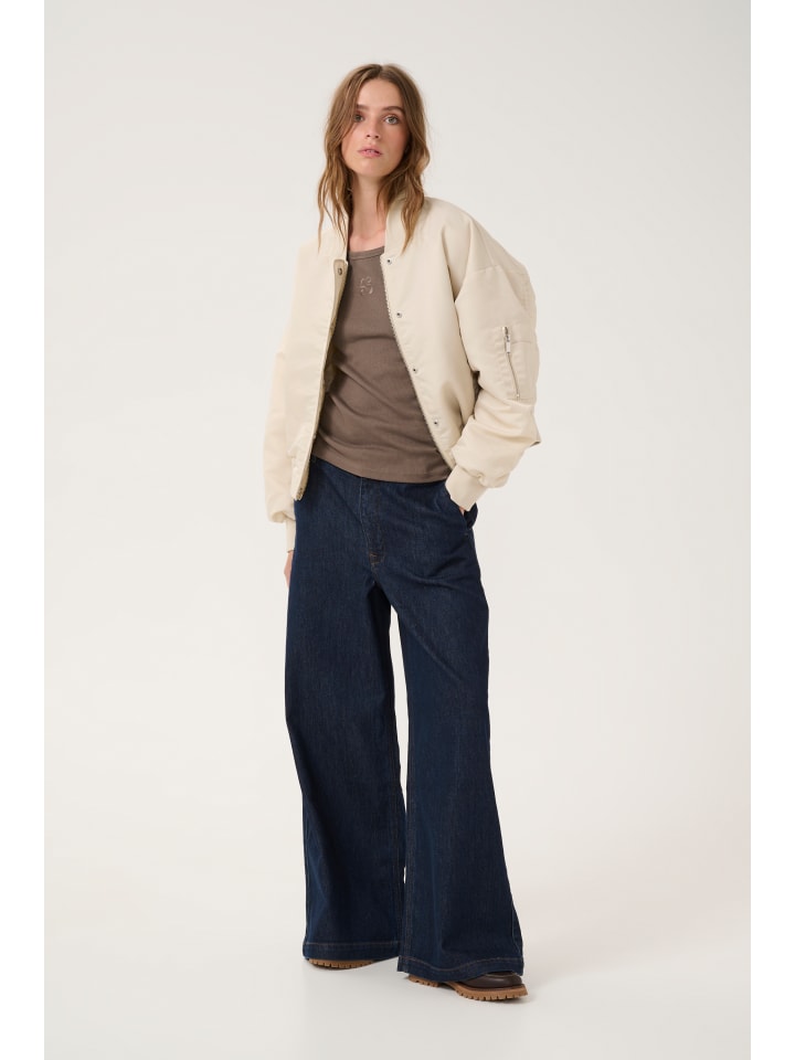 Куртка свободного кроя HelgaMW цвета овсянки My Essential Wardrobe
Куртка свободного кроя HelgaMW цвета овсянки My Essential Wardrobe