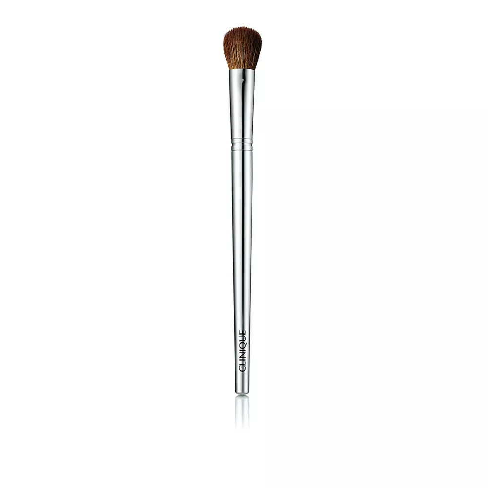 Кисть для лица Brush eye shader Clinique, 1 шт.
Кисть для лица Brush eye shader Clinique, 1 шт.