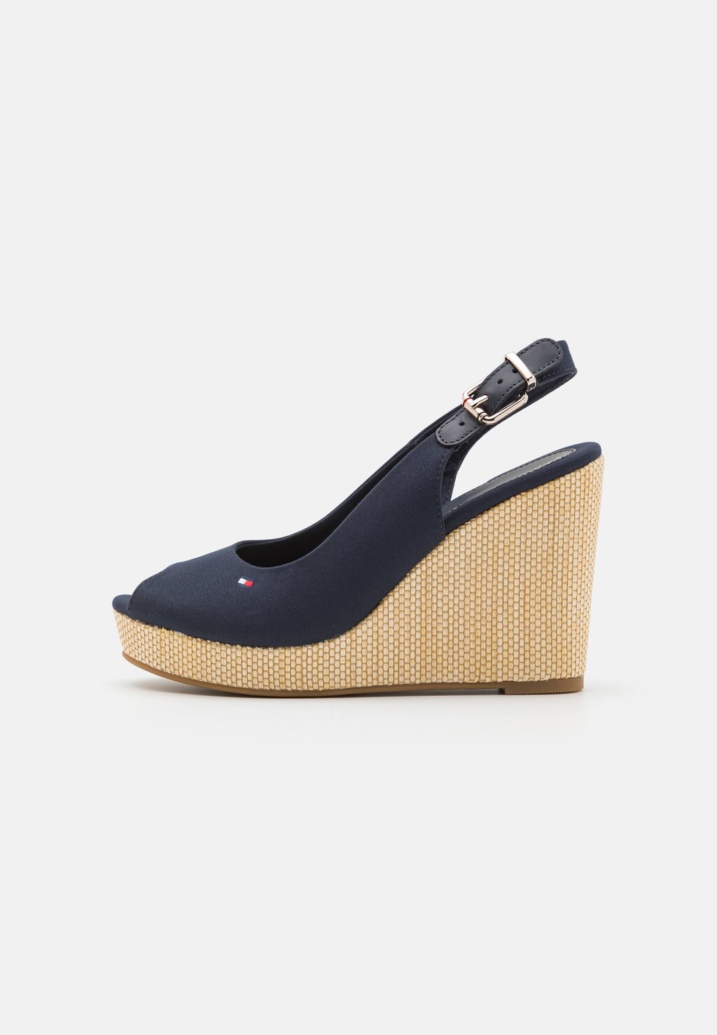 Босоножки на высоком каблуке ICONIC ELENA SLING BACK WEDGE Tommy Hilfiger, цвет space blue
Босоножки на высоком каблуке ICONIC ELENA SLING BACK WEDGE Tommy Hilfiger, цвет space blue