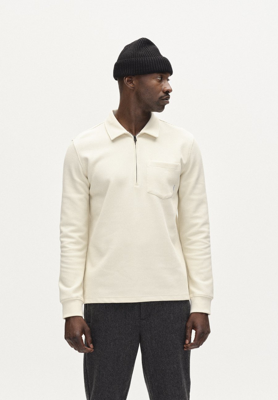 Топ Gabba ISLAND WAFF, White Almond/White
Топ Gabba ISLAND WAFF, White Almond/White