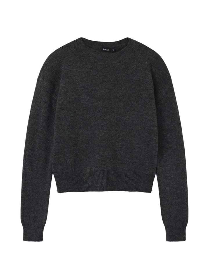 Свитер name it
Свитер name it