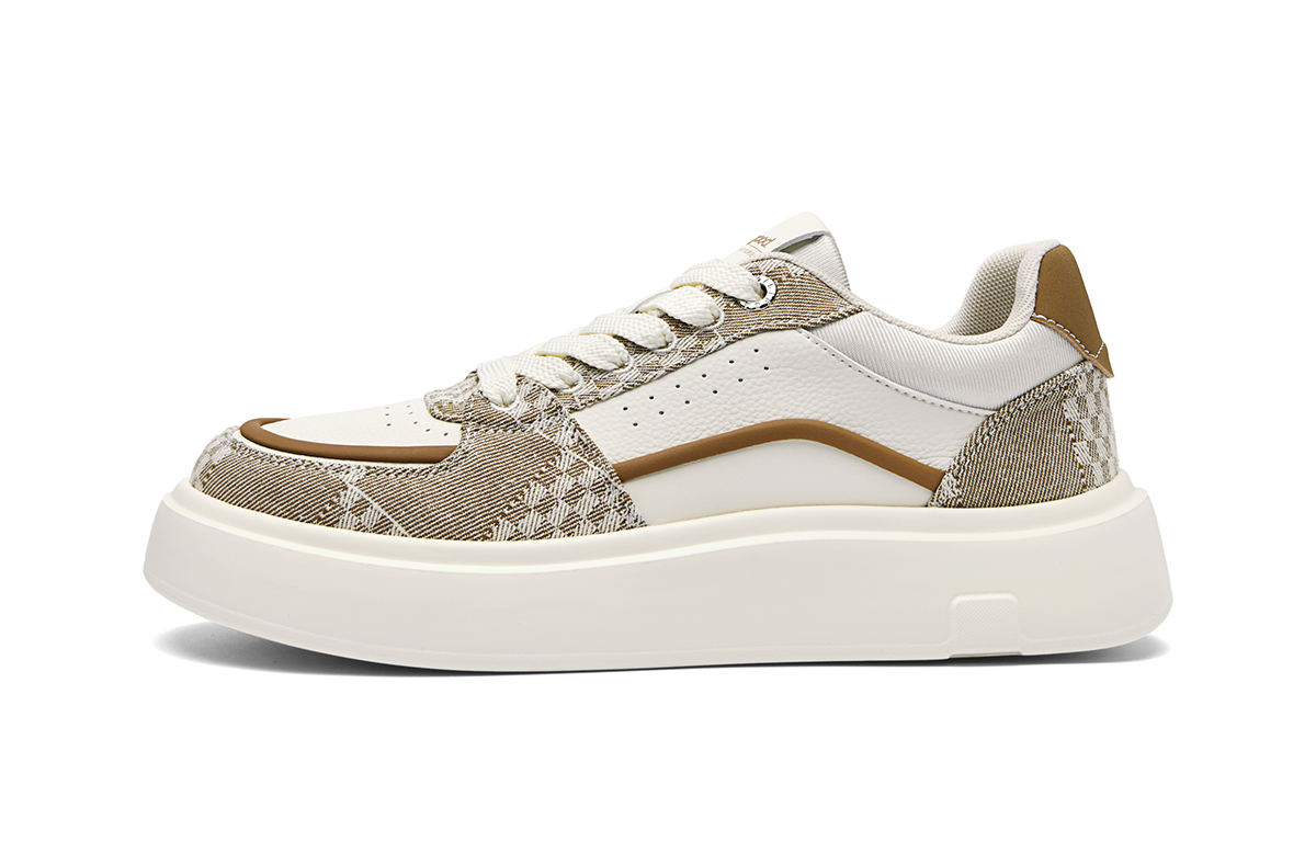 Низкие мужские кроссовки HLA, White Brown
Низкие мужские кроссовки HLA, White Brown