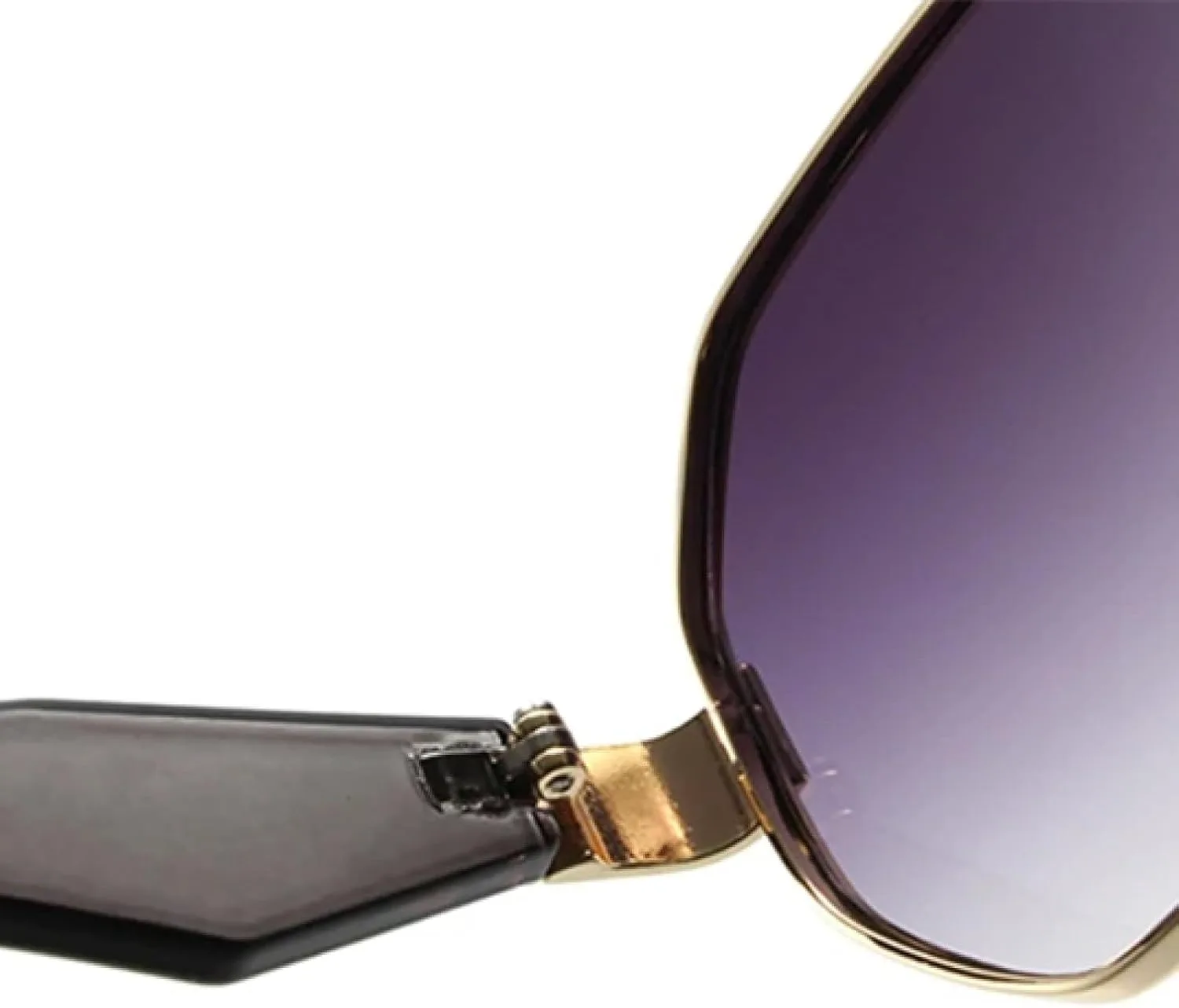 Ретро-солнцезащитные очки для женщин и мужчин, модные, с многоугольной металлической оправой, роскошные, декоративные, с защитой от УФ-излучения UV400 TVTBBVV, Blue
Ретро-солнцезащитные очки для женщин и мужчин, модные, с многоугольной металлической оправой, роскошные, декоративные, с защитой от УФ-излучения UV400 TVTBBVV, Blue