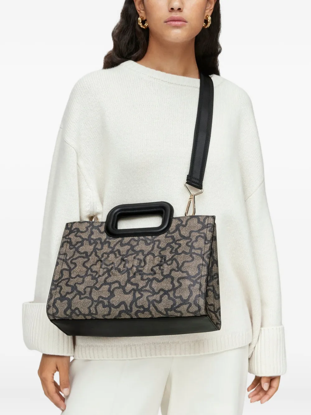 Сумка-тоут с принтом TOUS, черный
Сумка-тоут с принтом TOUS, черный