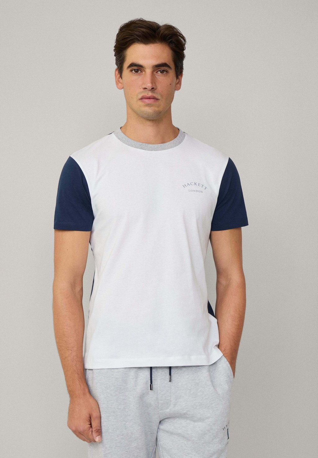 Футболка с принтом Hackett London, белый 
Футболка с принтом Hackett London, белый