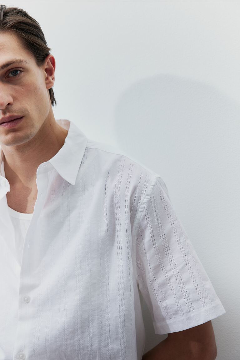 Рубашка структурированного силуэта обычного кроя H&M, белый
Рубашка структурированного силуэта обычного кроя H&M, белый