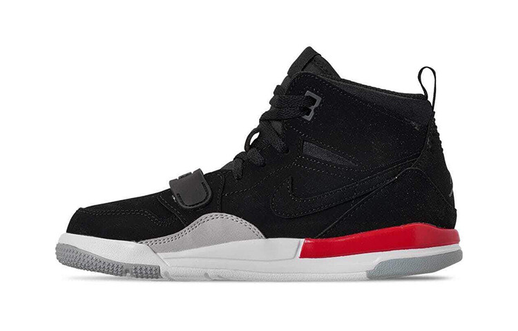 Детские баскетбольные кроссовки Jordan Legacy 312 PS 
Детские баскетбольные кроссовки Jordan Legacy 312 PS