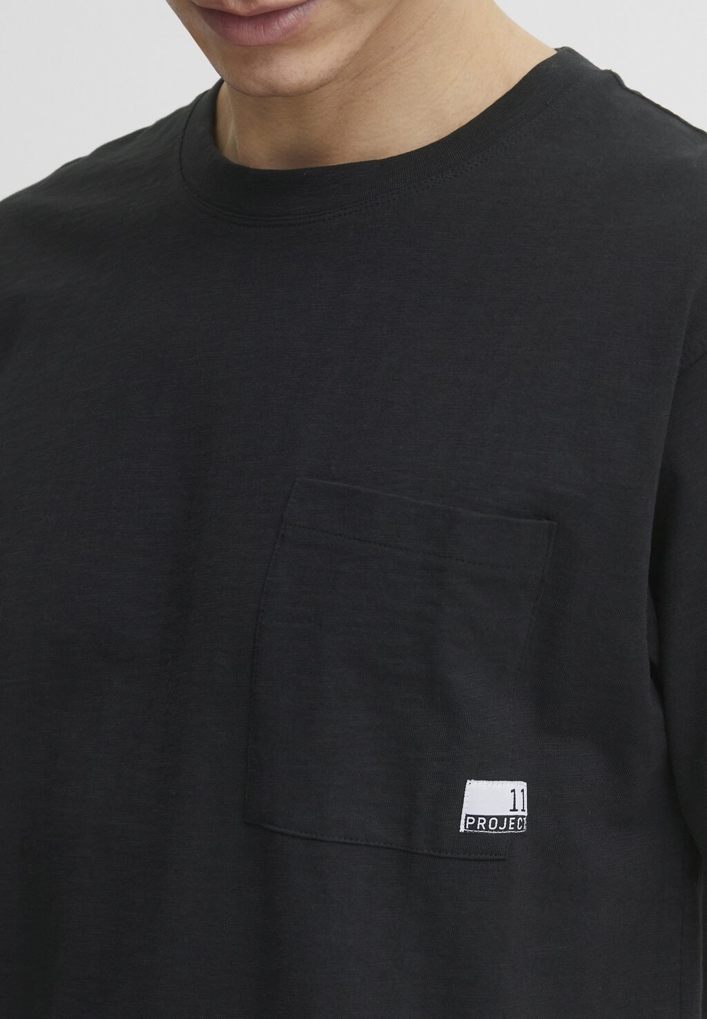 Футболка базовая PREMIL S TEE 11 Project, цвет true black
Футболка базовая PREMIL S TEE 11 Project, цвет true black