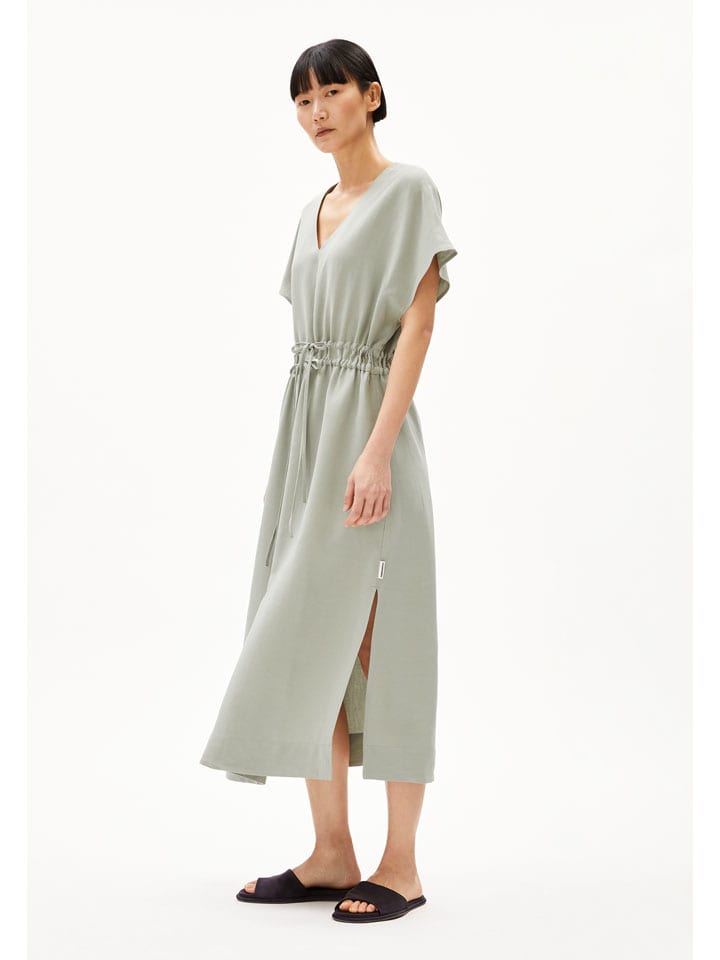 Armedangels Платье "Маахолина" мятного цвета
Armedangels Платье "Маахолина" мятного цвета