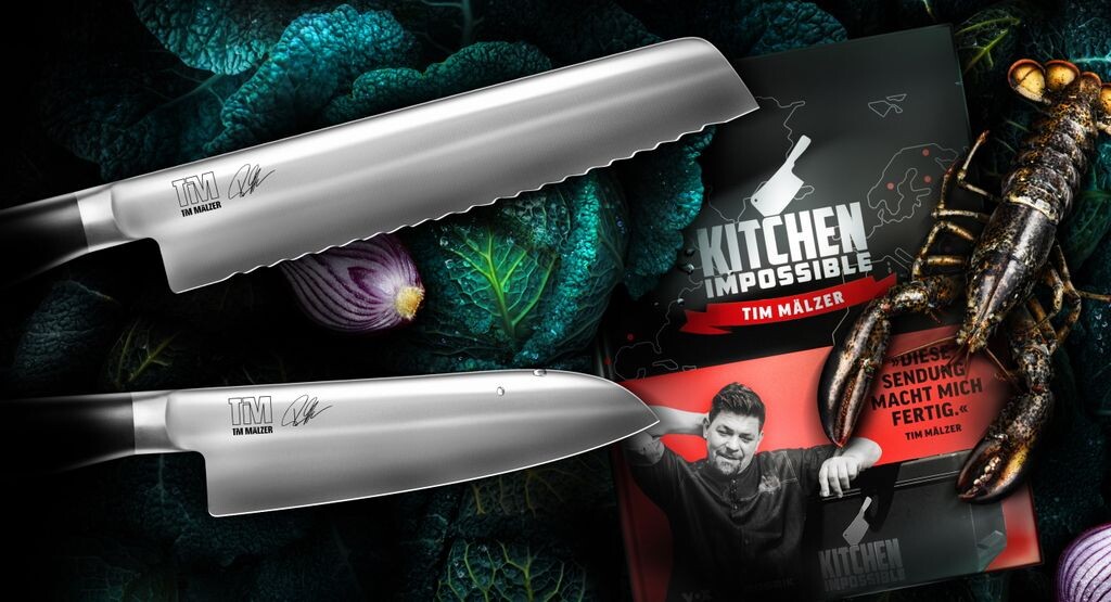 Набор KAI Kamagata Monster: нож для хлеба + сантоку + подписанная кулинарная книга TMK-SB22
Набор KAI Kamagata Monster: нож для хлеба + сантоку + подписанная кулинарная книга TMK-SB22