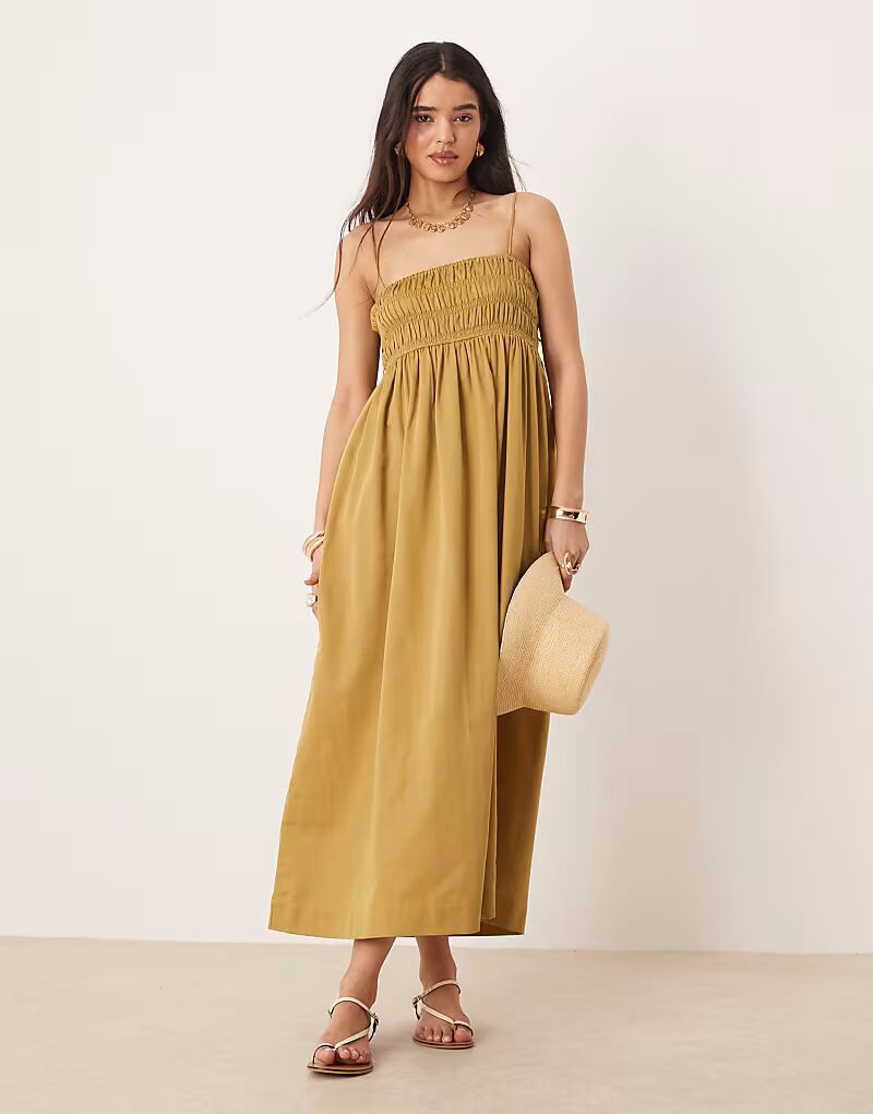 Платье макси из хлопкового сатина с присборенной грудью ASOS DESIGN в цвете мох
Платье макси из хлопкового сатина с присборенной грудью ASOS DESIGN в цвете мох