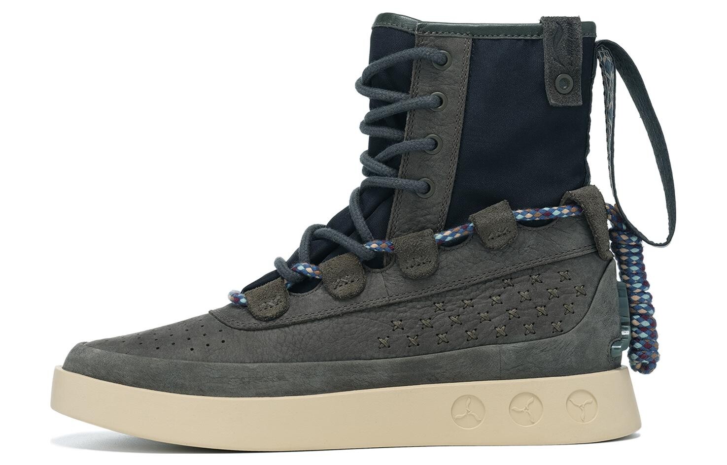 Кроссовки LI-NING 1990 Tour Series Skateboarding Shoes Women's High-top Black, черный
Кроссовки LI-NING 1990 Tour Series Skateboarding Shoes Women's High-top Black, черный