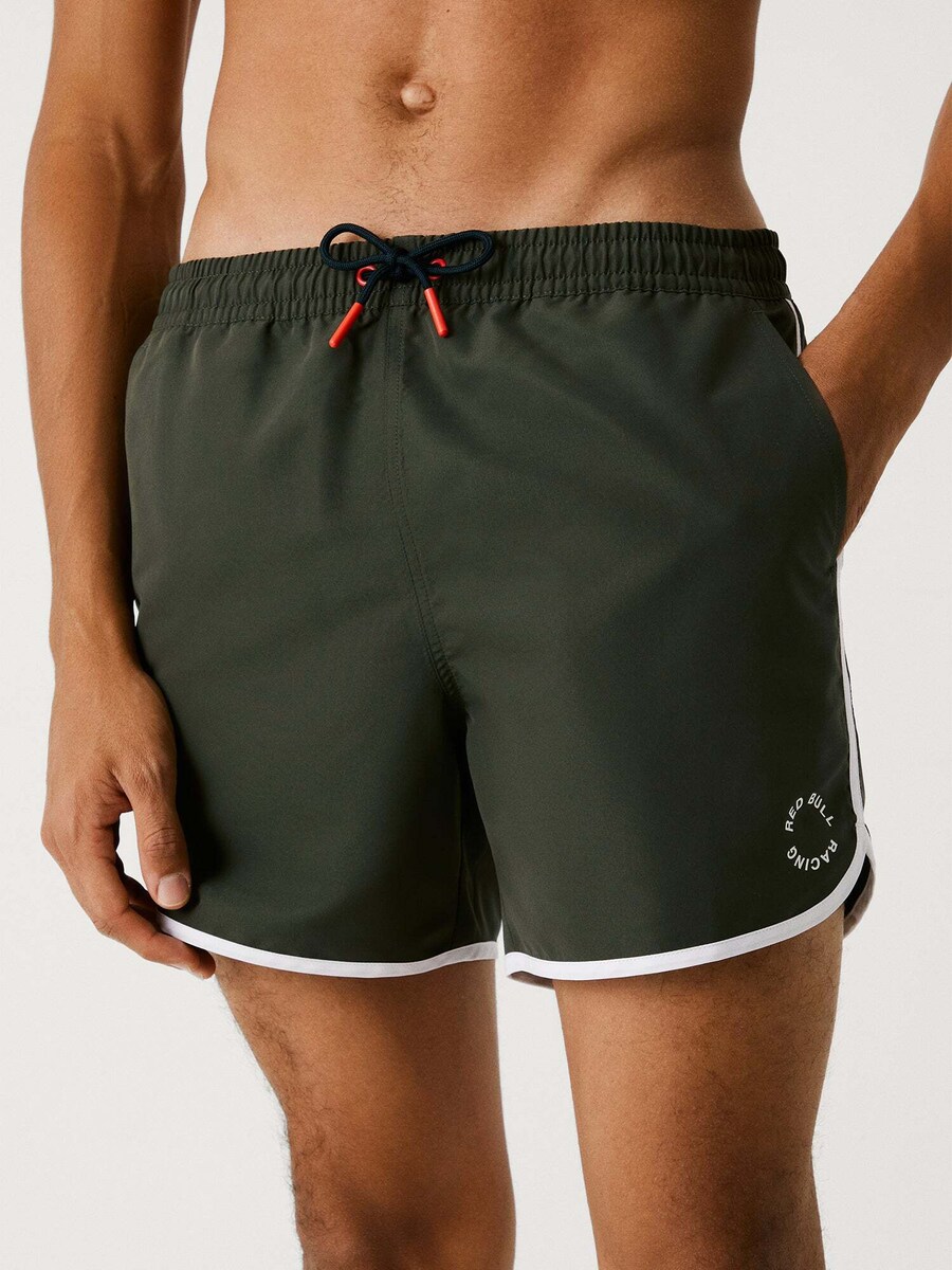 Шорты Red Bull Racing x Pepe Jeans Red Bull Racing x Pepe Jeans, оливковый
Шорты Red Bull Racing x Pepe Jeans Red Bull Racing x Pepe Jeans, оливковый