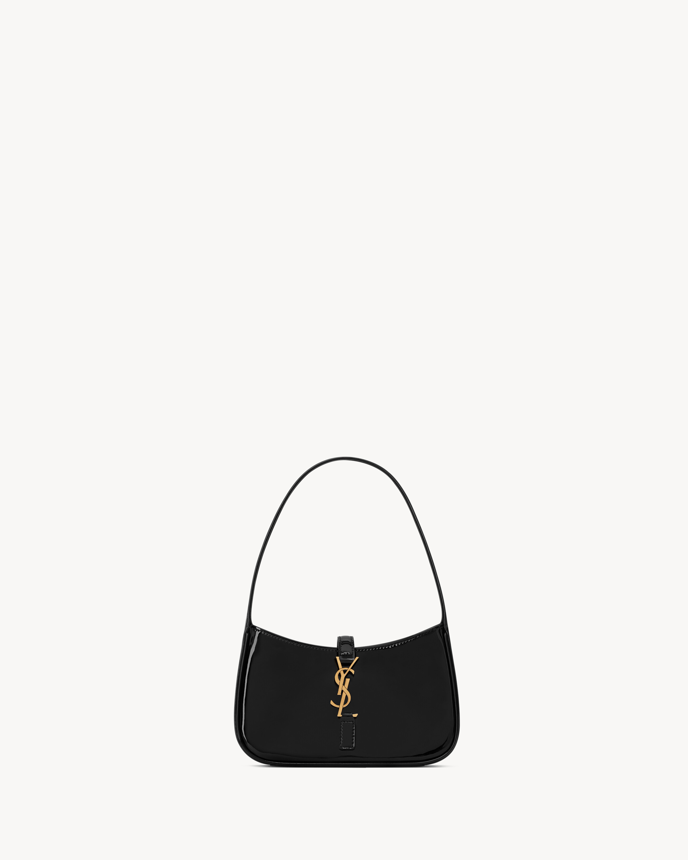 Сумка MINI LE 5 A 7 С ЗАСТЕЖКОЙ НА КОЖАНОЙ ВКЛАДКЕ Saint Laurent, черный
Сумка MINI LE 5 A 7 С ЗАСТЕЖКОЙ НА КОЖАНОЙ ВКЛАДКЕ Saint Laurent, черный