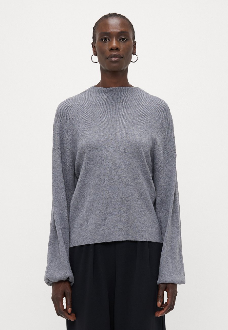 Джемпер Vero Moda Tall VMNANCY , Medium Grey Melange/Mottled Grey
Джемпер Vero Moda Tall VMNANCY , Medium Grey Melange/Mottled Grey