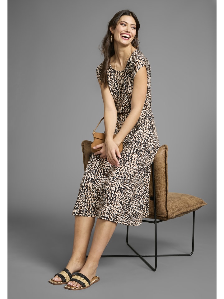 Платье до колена Laura Scott
Платье до колена Laura Scott