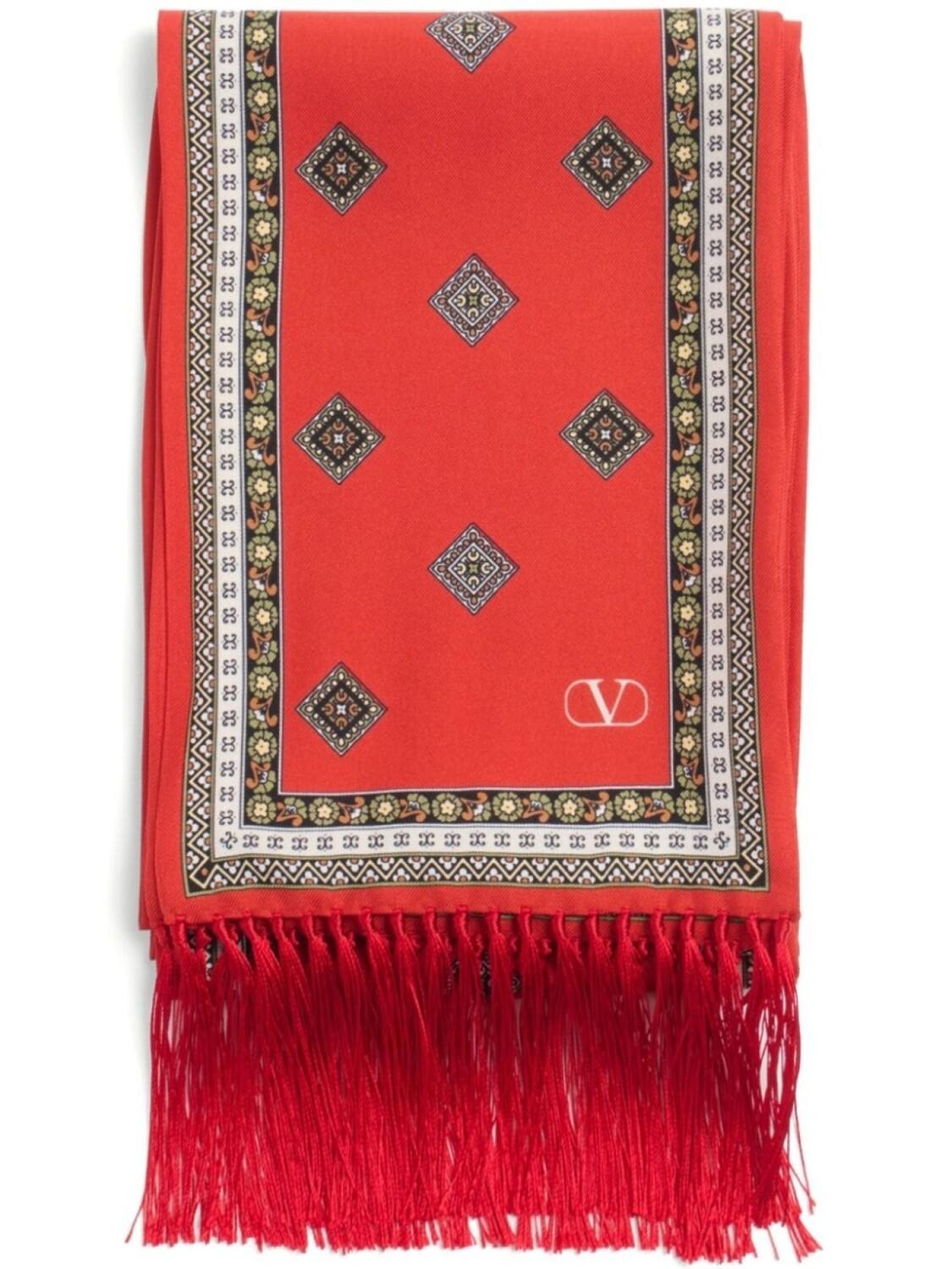 Шарф с геометричным принтом Valentino Garavani, красный
Шарф с геометричным принтом Valentino Garavani, красный