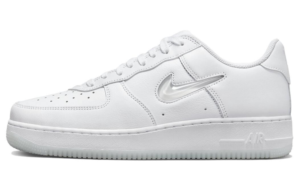 Nike Air Force 1 Low '07 Ретро цвет месяца Jewel Swoosh Triple White, Серый, Nike Air Force 1 Low '07 Ретро цвет месяца Jewel Swoosh Triple White
Nike Air Force 1 Low '07 Ретро цвет месяца Jewel Swoosh Triple White, Серый, Nike Air Force 1 Low '07 Ретро цвет месяца Jewel Swoosh Triple White