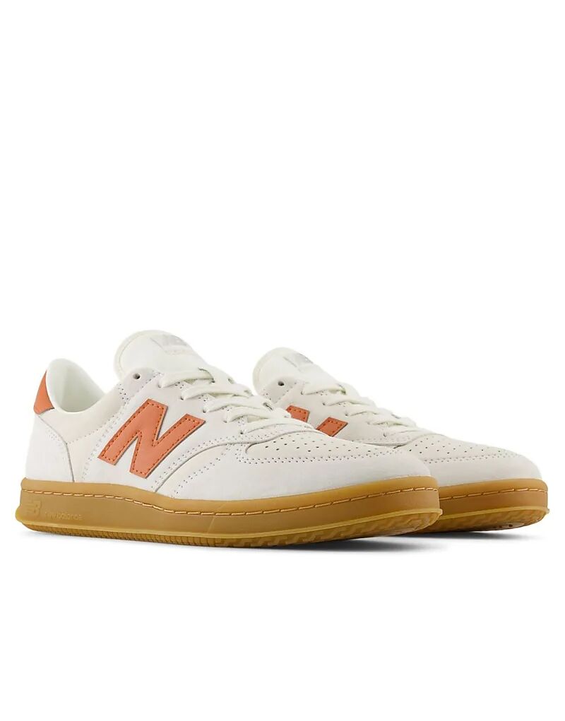 Кроссовки New Balance T500 цвета морской соли
Кроссовки New Balance T500 цвета морской соли