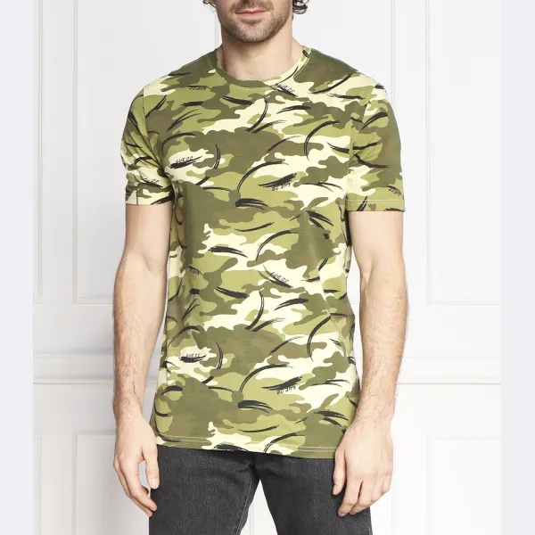 Футболка Eleazar стандартного кроя Guess, зеленый
Футболка Eleazar стандартного кроя Guess, зеленый