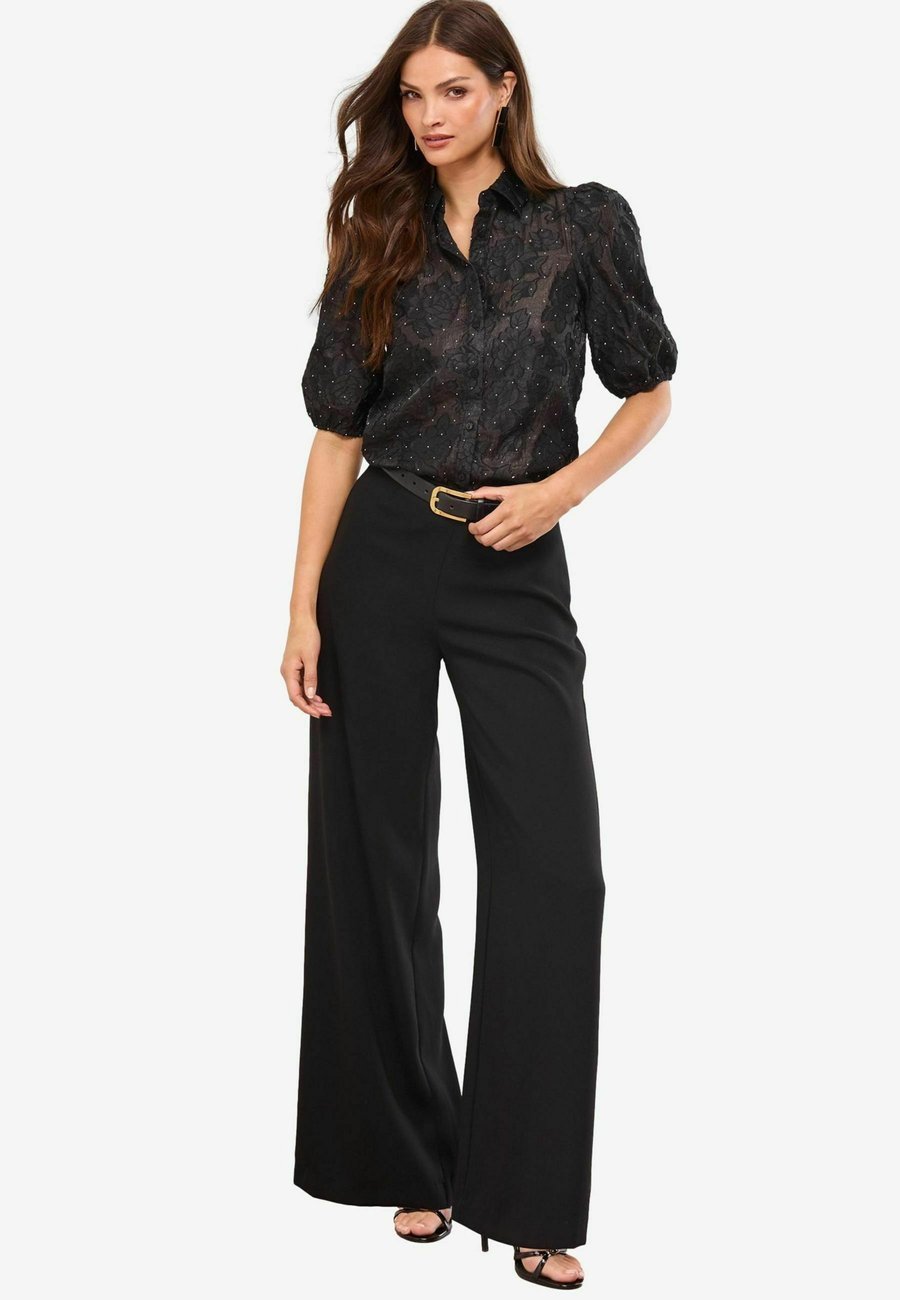 Блуза Lipsy REGULAR FIT , Black Hotifx/Black
Блуза Lipsy REGULAR FIT , Black Hotifx/Black