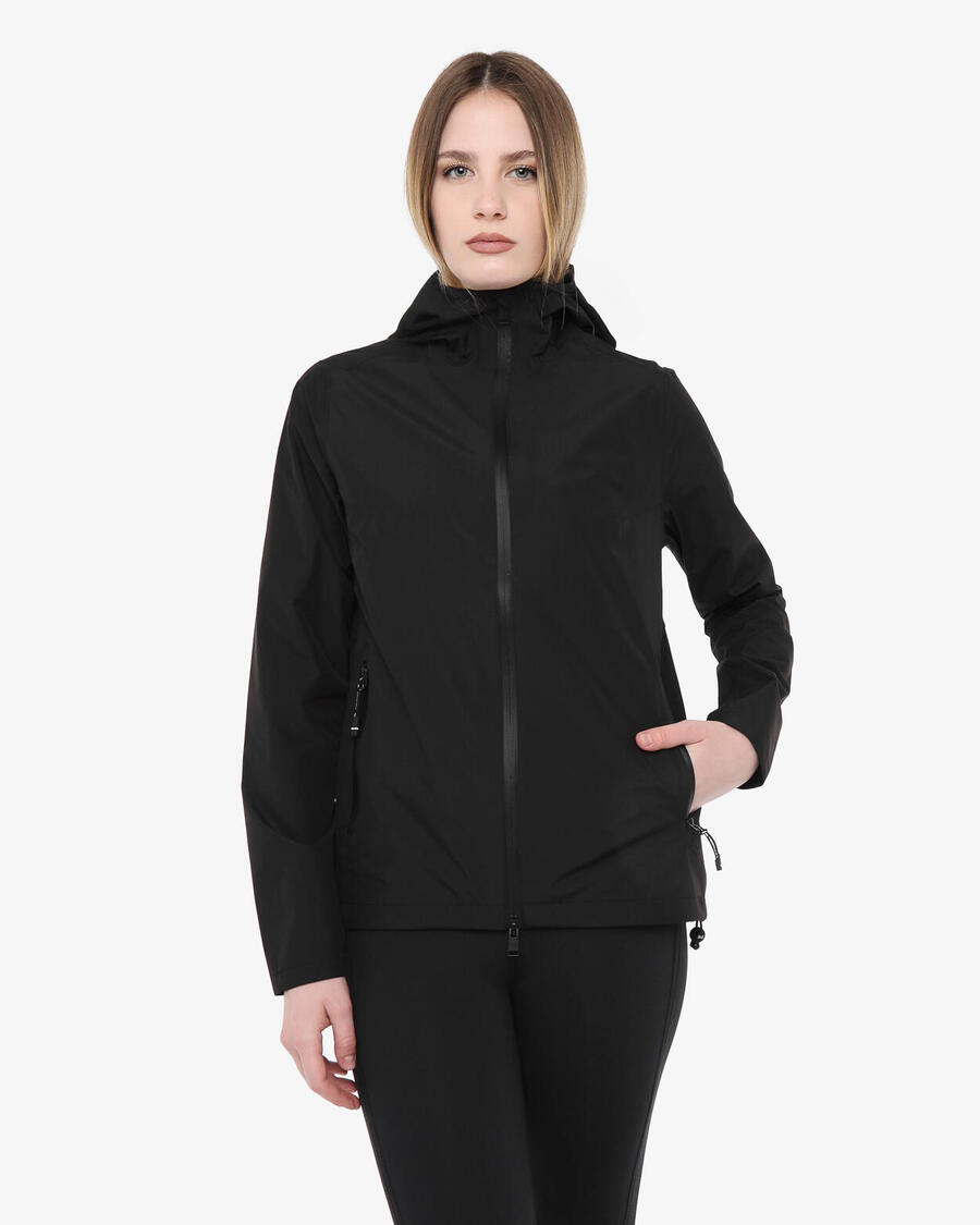 JAKED черная синтетическая фитнес-куртка для женщин
JAKED черная синтетическая фитнес-куртка для женщин