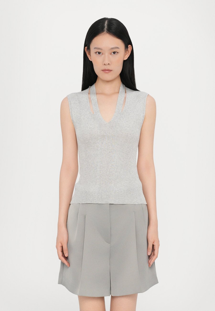 Топ MAX&Co. OTELLO, Grau/Grey
Топ MAX&Co. OTELLO, Grau/Grey