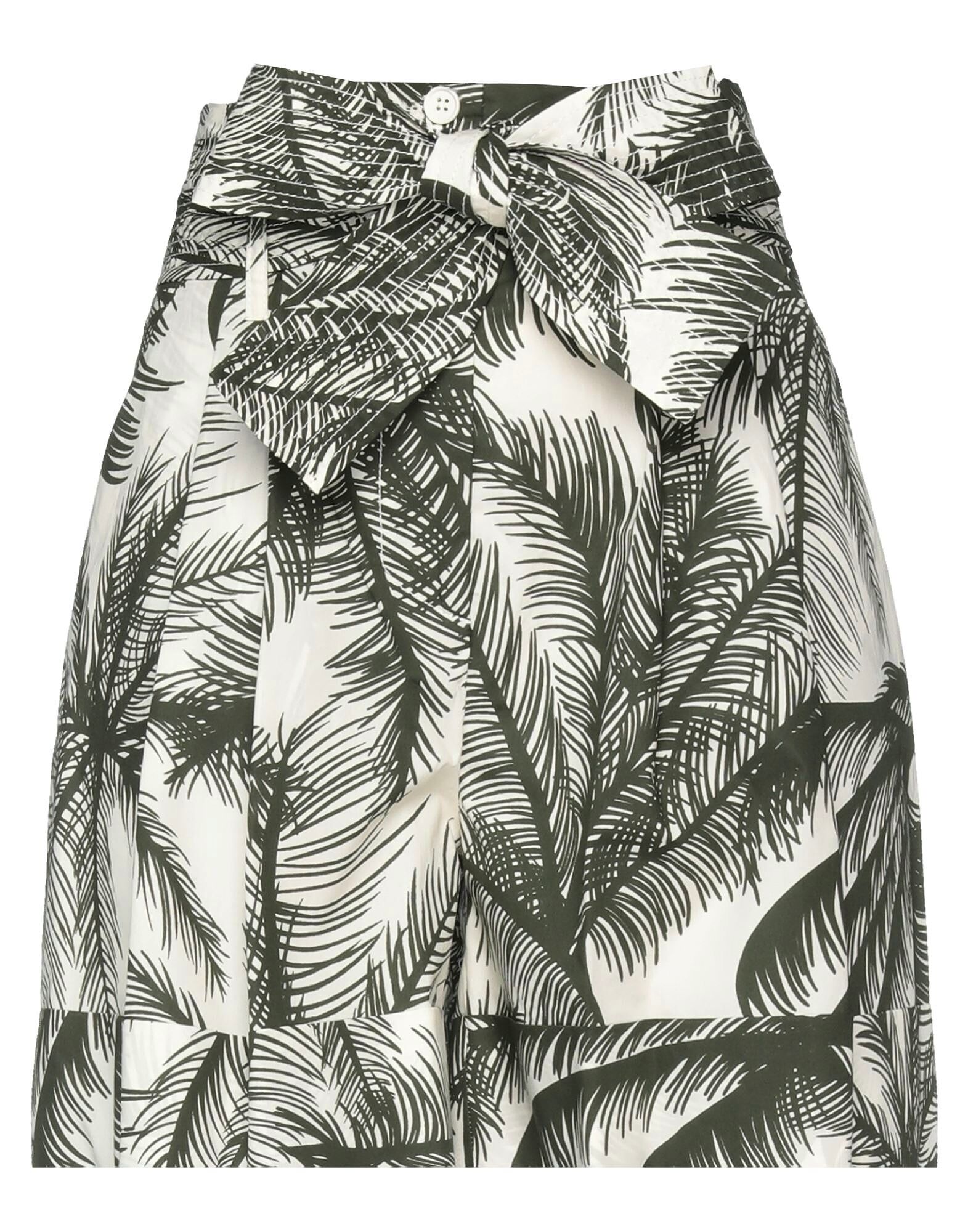 Шорты P.A.R.O.S.H., зеленый
Шорты P.A.R.O.S.H., зеленый