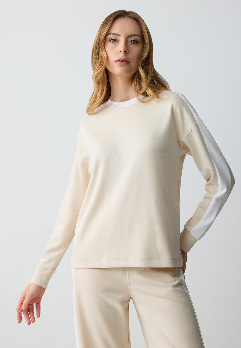 Толстовка Jimmy Key, бежевый 
Толстовка Jimmy Key, бежевый