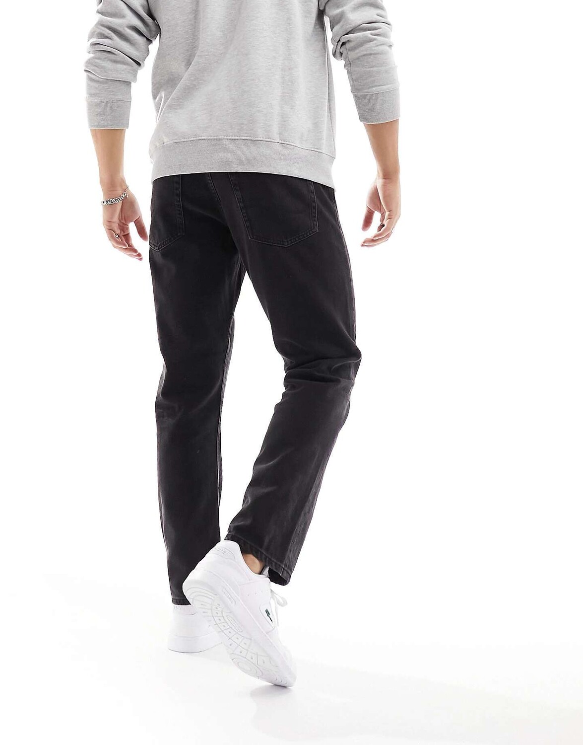 Черные джинсы свободного кроя Jack & Jones Essentials Chris
Черные джинсы свободного кроя Jack & Jones Essentials Chris