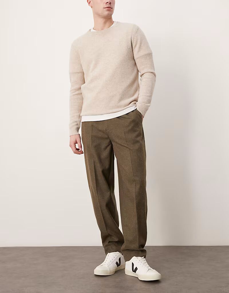 Элегантные зауженные брюки свободного кроя со складками спереди из оливковой ткани с начесом Asos Design
Элегантные зауженные брюки свободного кроя со складками спереди из оливковой ткани с начесом Asos Design