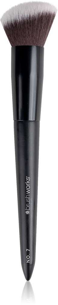 Скошенная кисть для румян Brushworks, tipas no. 7
Скошенная кисть для румян Brushworks, tipas no. 7