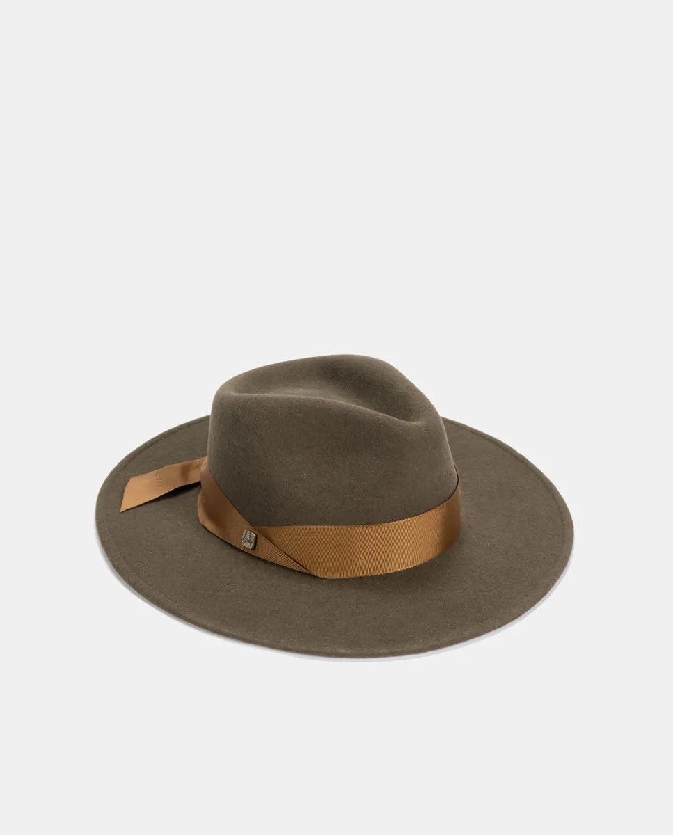 Женская шляпа Aranda, светло-зеленый
Женская шляпа Aranda, светло-зеленый