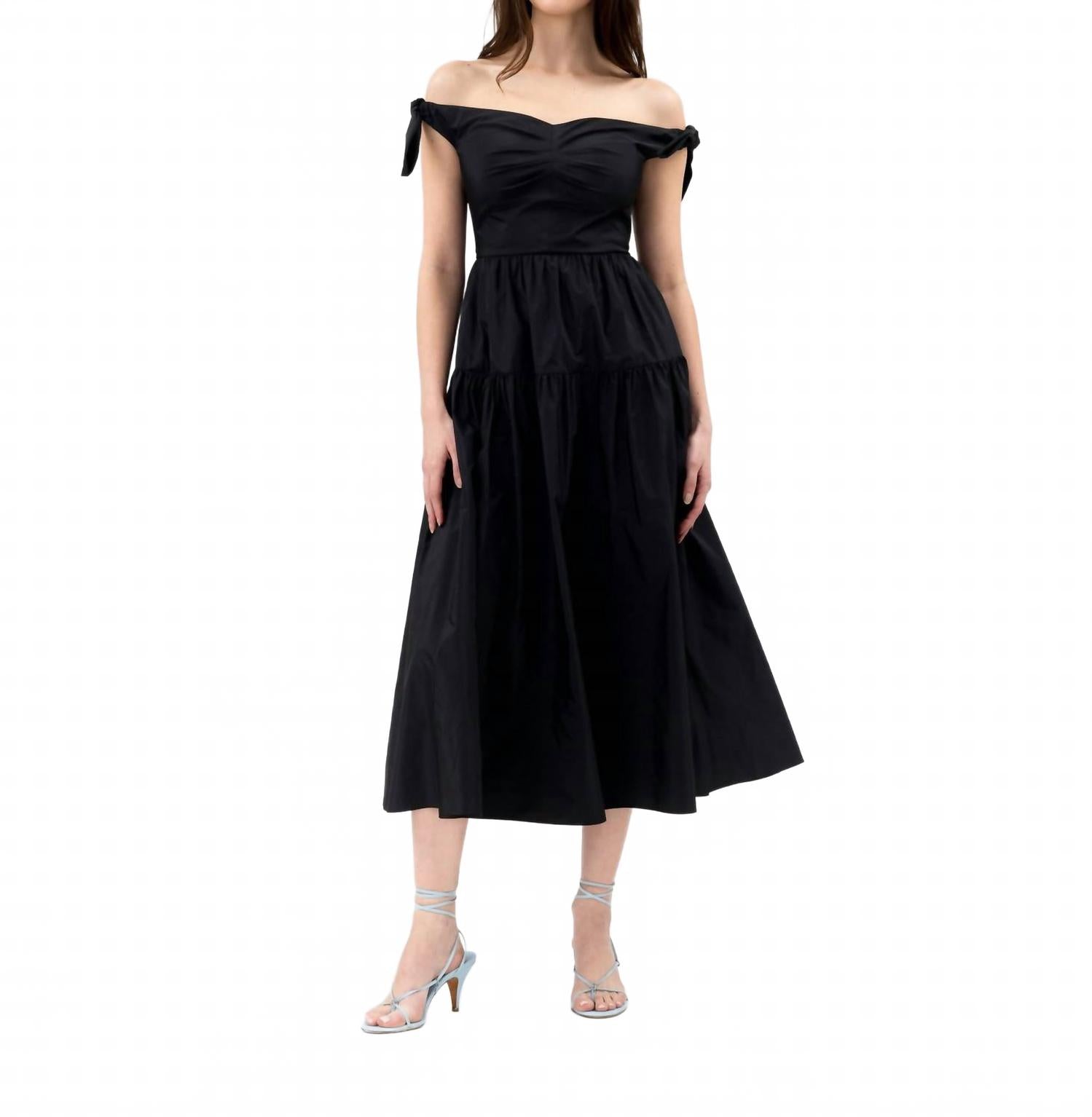 Эшленд платье черное Tanya Taylor
Эшленд платье черное Tanya Taylor