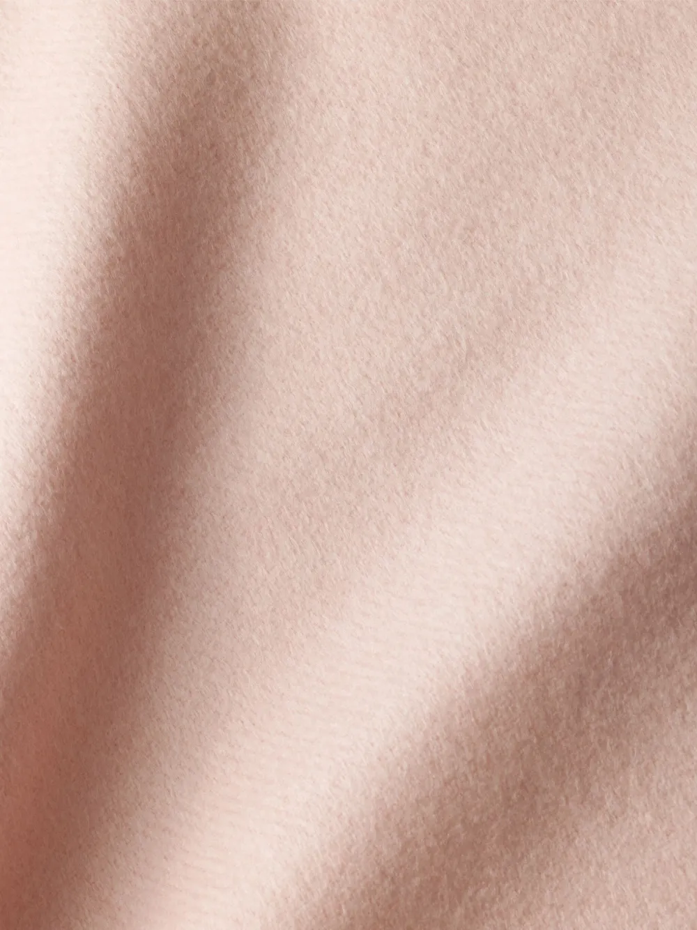 Шарф с бахромой и логотипом Prada, розовый
Шарф с бахромой и логотипом Prada, розовый