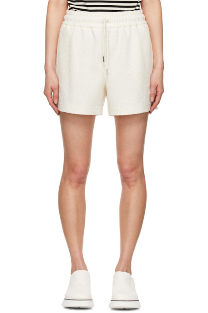 Шорты Off-White на завязках Moncler
Шорты Off-White на завязках Moncler