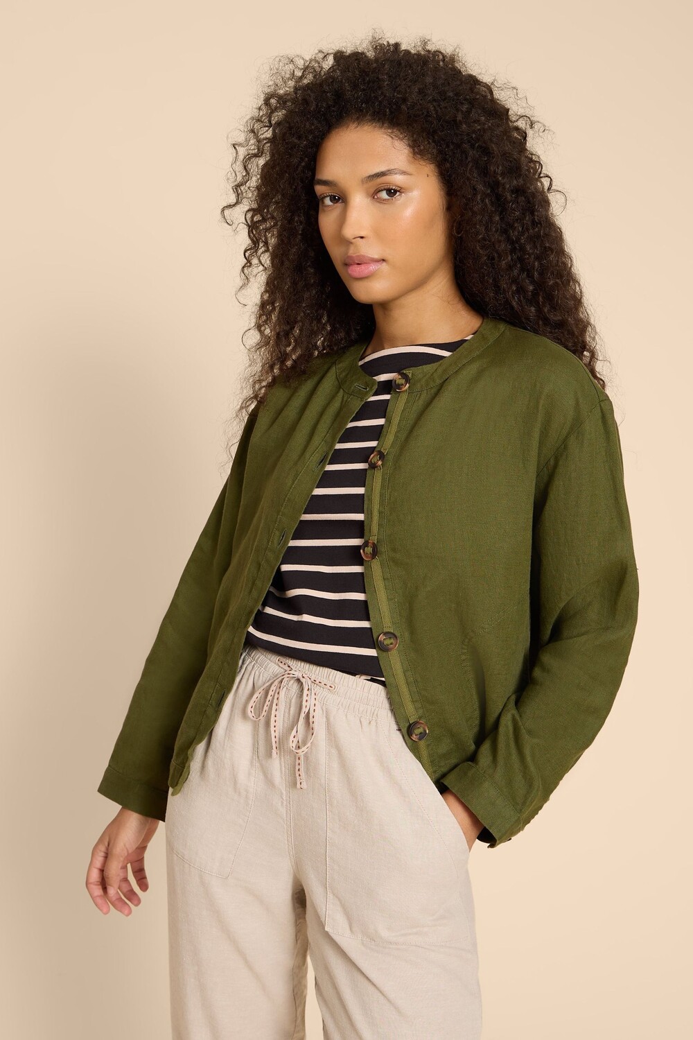 Льняная куртка Адель White Stuff, зеленый
Льняная куртка Адель White Stuff, зеленый