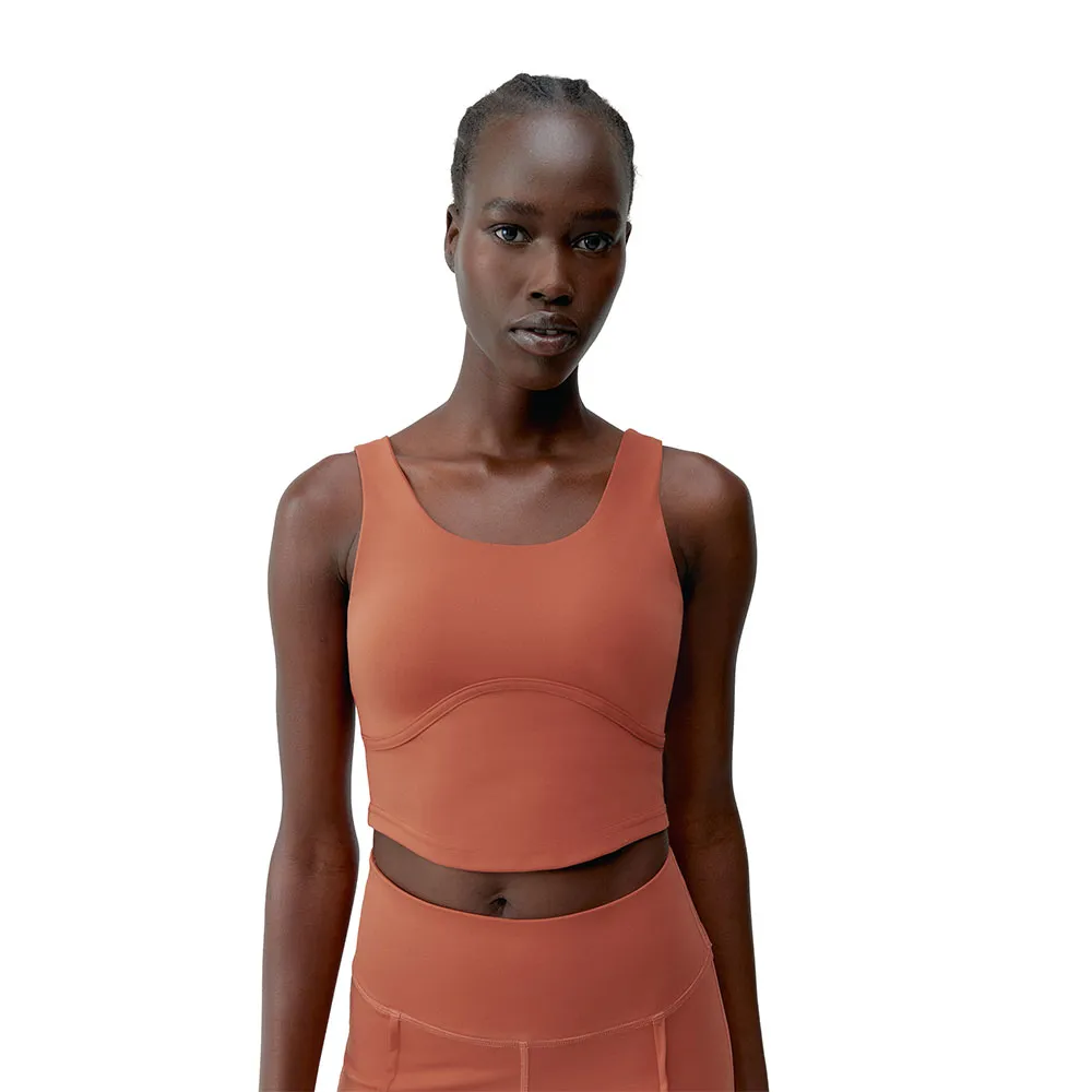 Спортивный топ Born Living Yoga Sayani medium support, оранжевый
Спортивный топ Born Living Yoga Sayani medium support, оранжевый