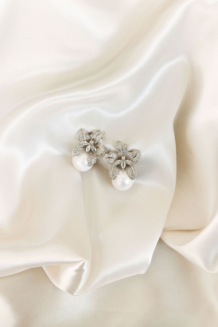 Серьги-подвески Sonnet с жемчугом Untamed Petals, Silver
Серьги-подвески Sonnet с жемчугом Untamed Petals, Silver