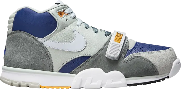 Кроссовки Air Trainer 1 Mid 'Split - Light Silver Deep Royal', серый
Кроссовки Air Trainer 1 Mid 'Split - Light Silver Deep Royal', серый