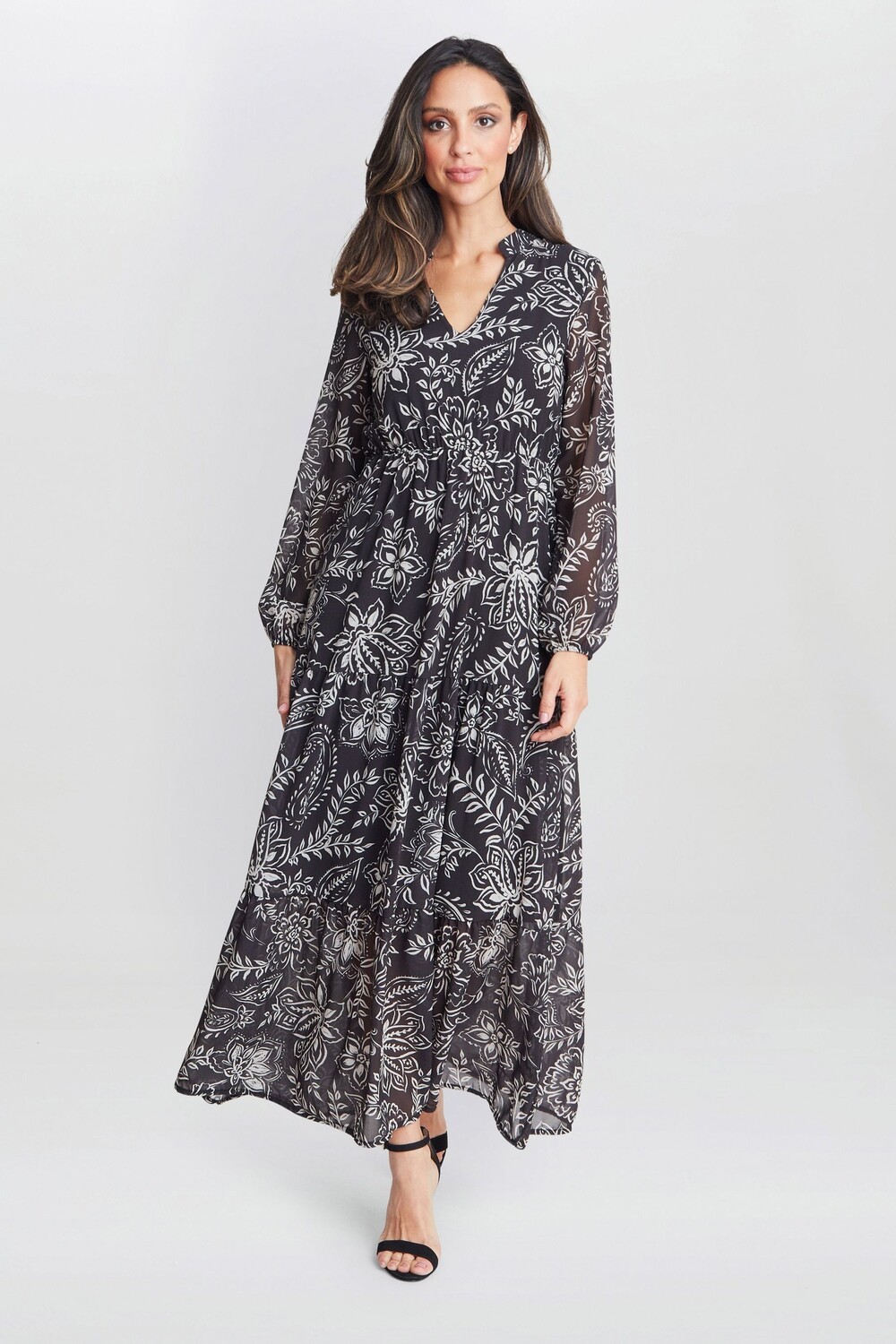 Воротник стойка с принтом Iona платье Gina Bacconi, черный
Воротник стойка с принтом Iona платье Gina Bacconi, черный