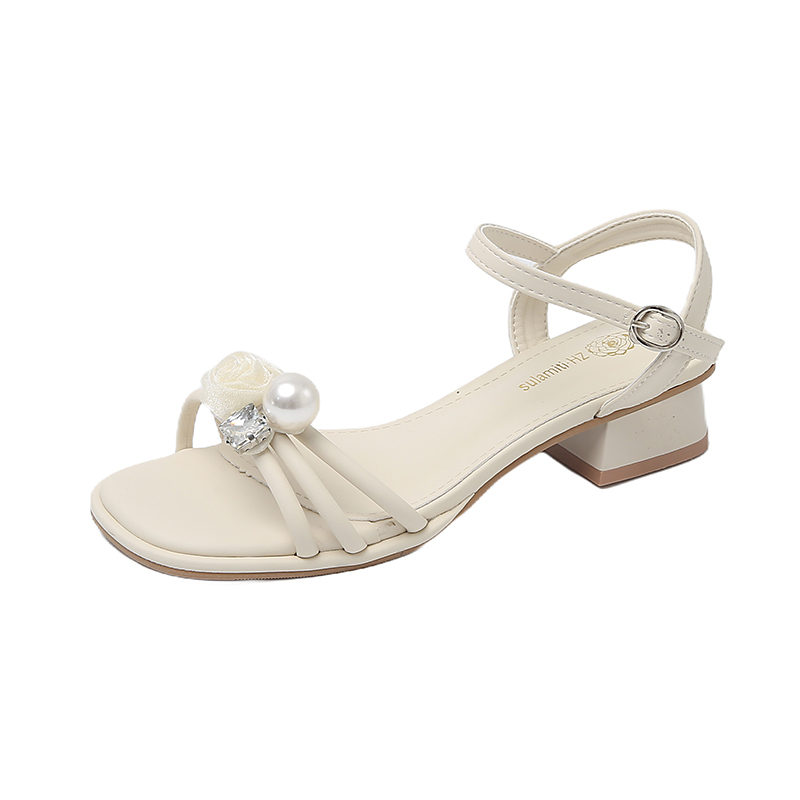 Низкие детские кроссовки для повседневной жизни Peter pan, черный
Низкие детские кроссовки для повседневной жизни Peter pan, черный