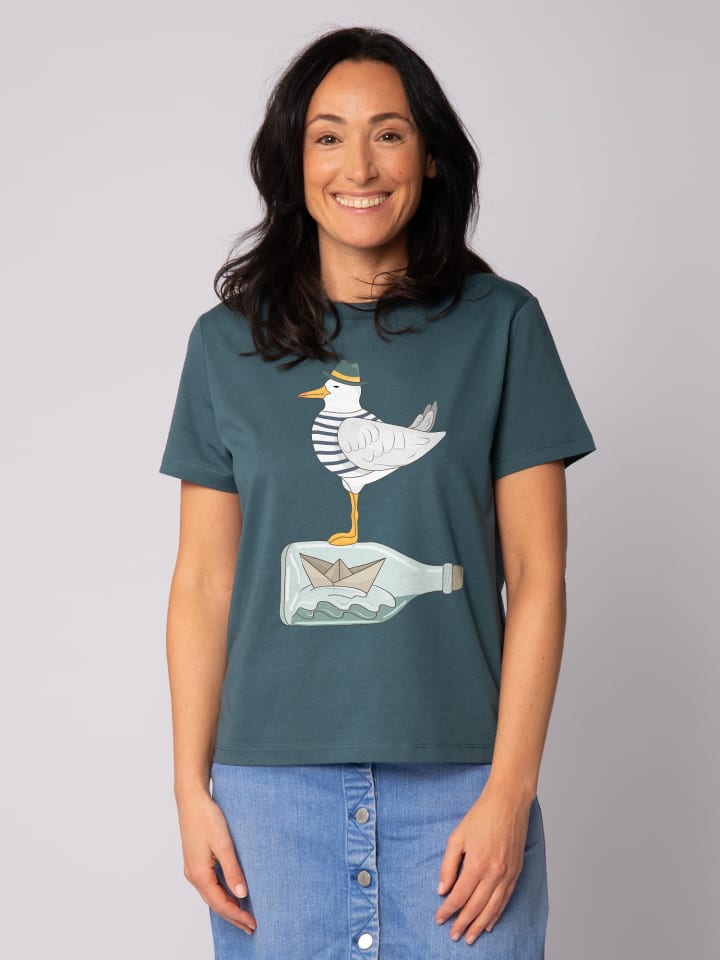 Футболка с изображением чайки в кепке в бензиновом цвете wat Apparel
Футболка с изображением чайки в кепке в бензиновом цвете wat Apparel