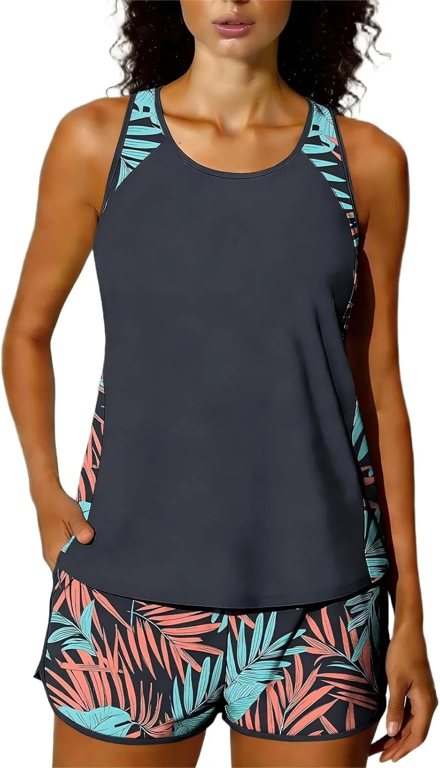 Женский купальник Tankini с шортами Board Shorts Furundly
Женский купальник Tankini с шортами Board Shorts Furundly