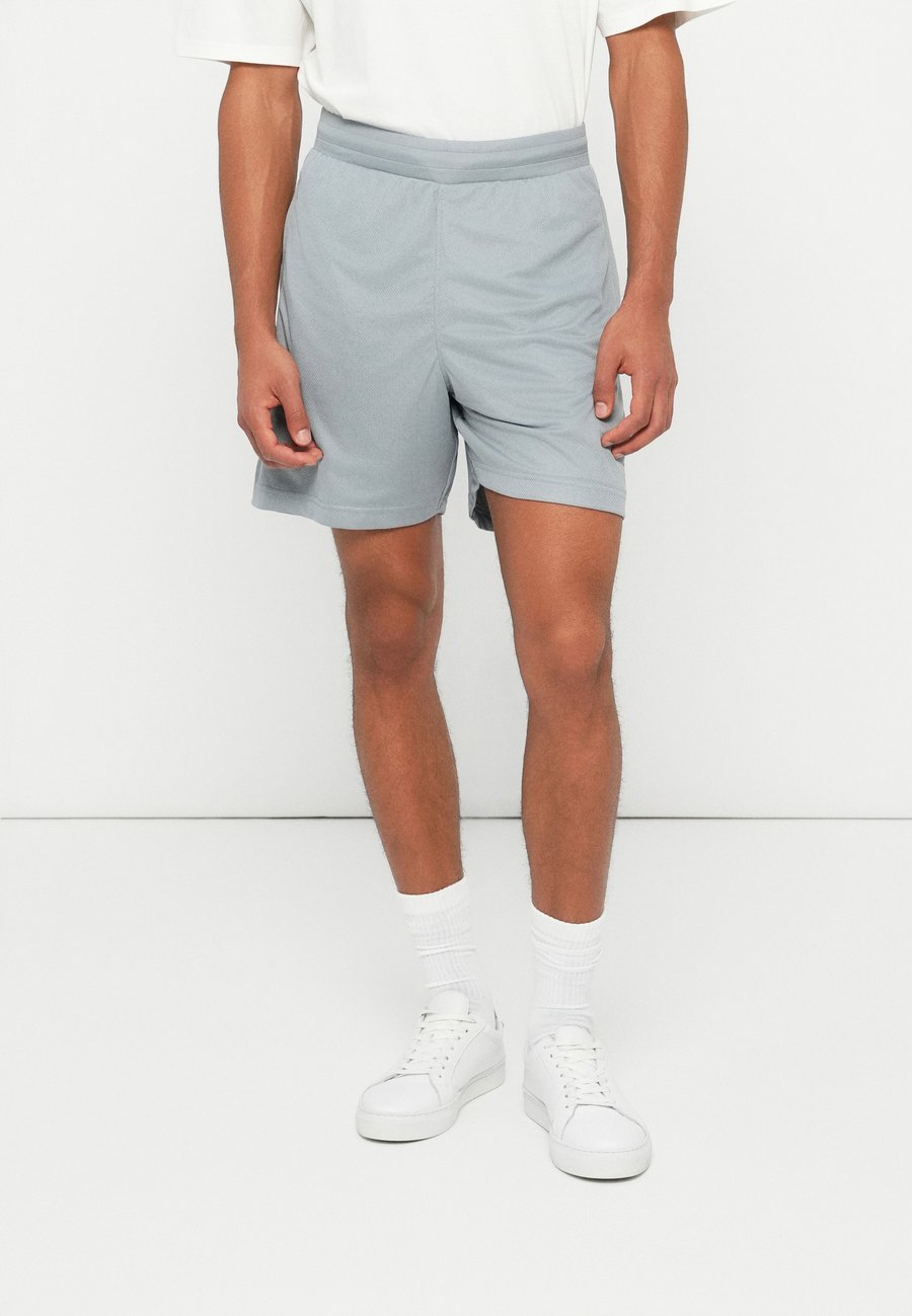 Шорты ARKK Copenhagen UNISEX, Ice Grey/Light Blue
Шорты ARKK Copenhagen UNISEX, Ice Grey/Light Blue