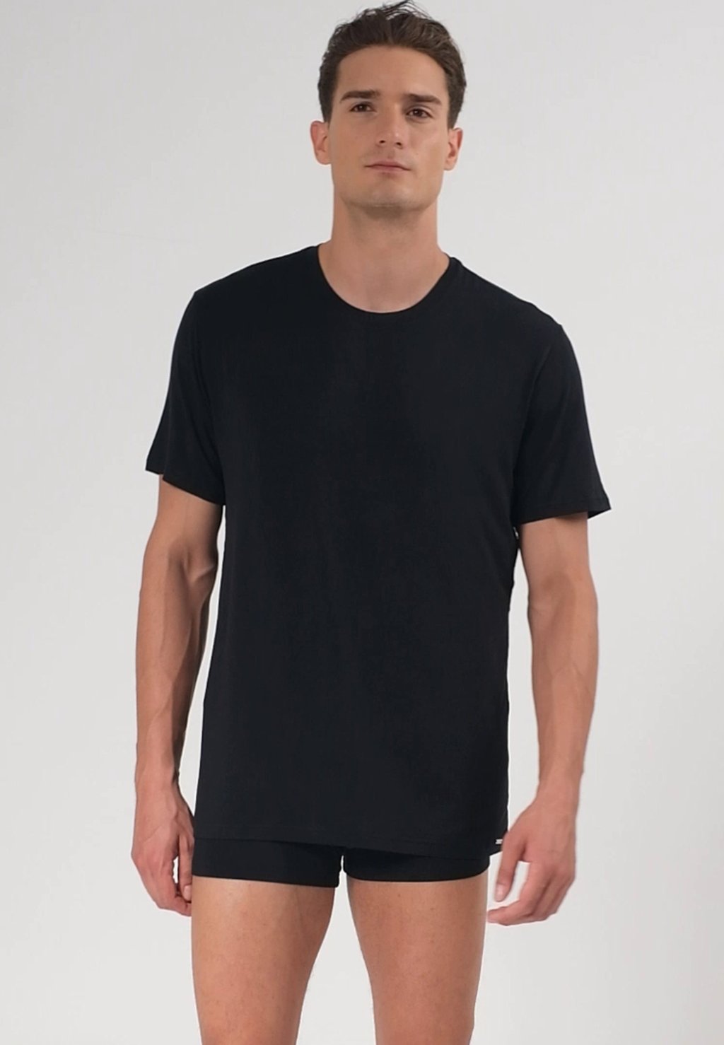 Базовая футболка Blackspade, черный
Базовая футболка Blackspade, черный