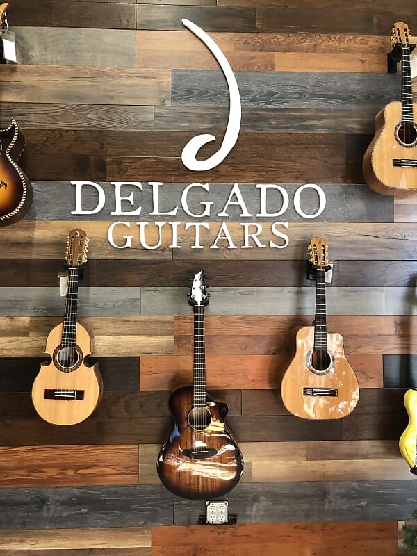 Акустическая гитара Breedlove Pursuit Exotic S Concert Edgeburst CE
Акустическая гитара Breedlove Pursuit Exotic S Concert Edgeburst CE